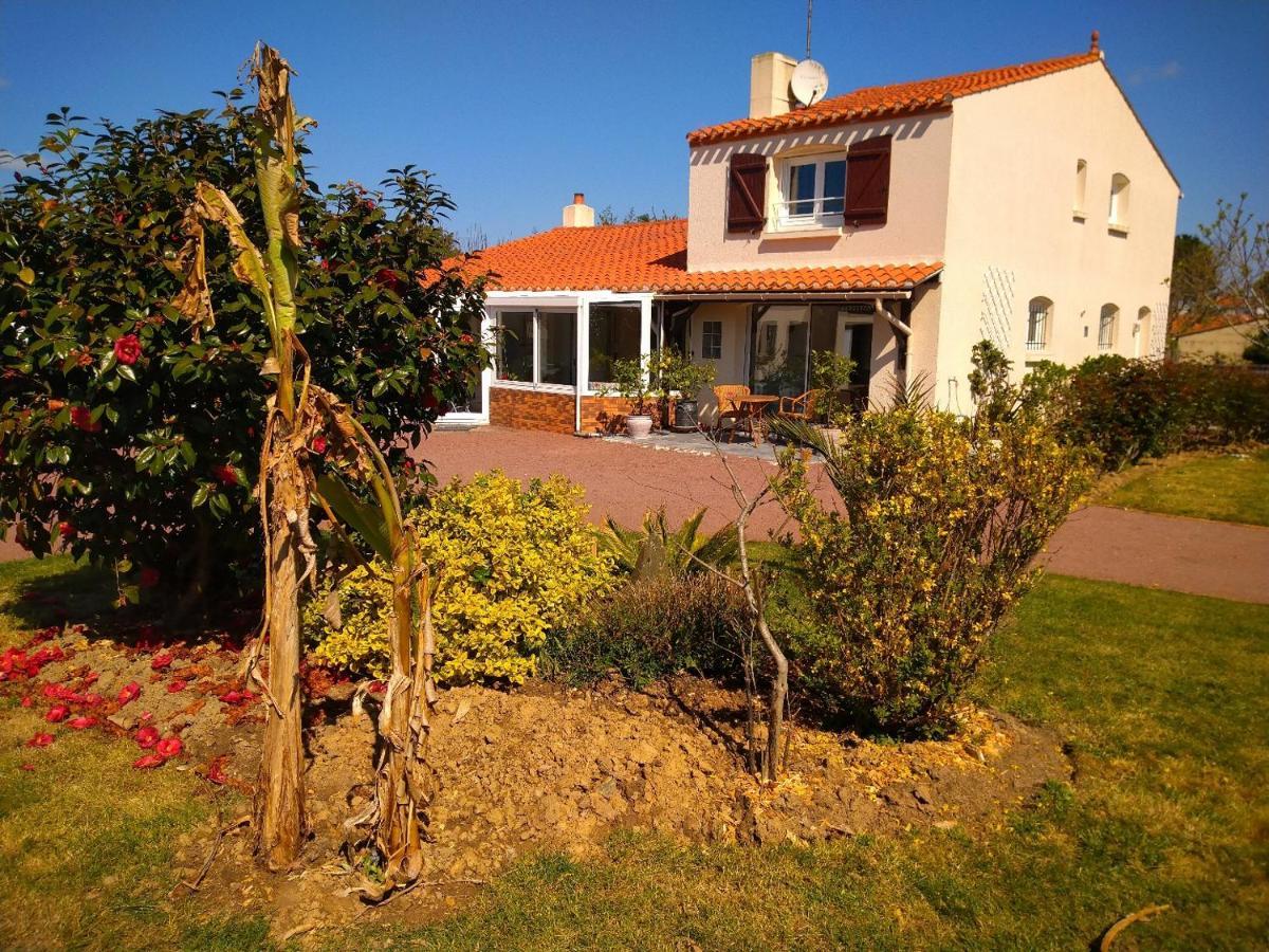 Gite "La Belle Etoile" 2 Nuits Minimum, 3 Etoiles Le Fenouiller Exterior photo